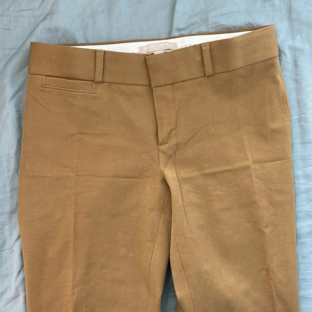 Banana Republic Sloan Khaki pants - Picture 3 of 7